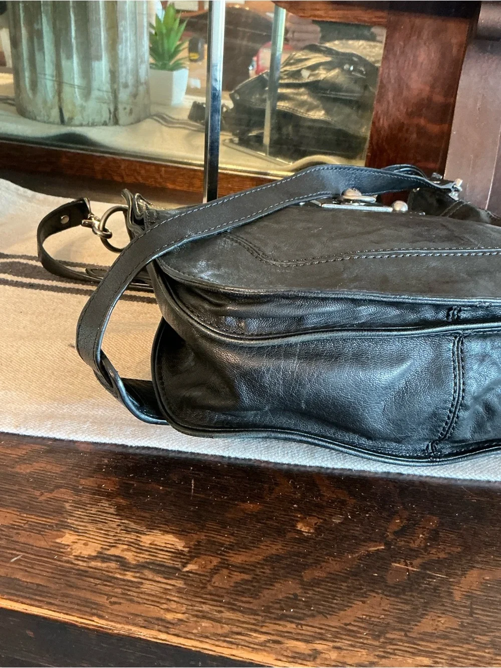 Frye Cameron Leather Crossbody Bag Black Includes Hangtag Retail $438